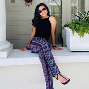 Meet your Posher, Olivia